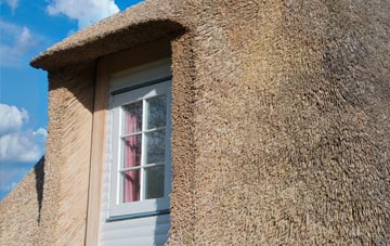 Clachan Na Luib thatch roof disadvantages